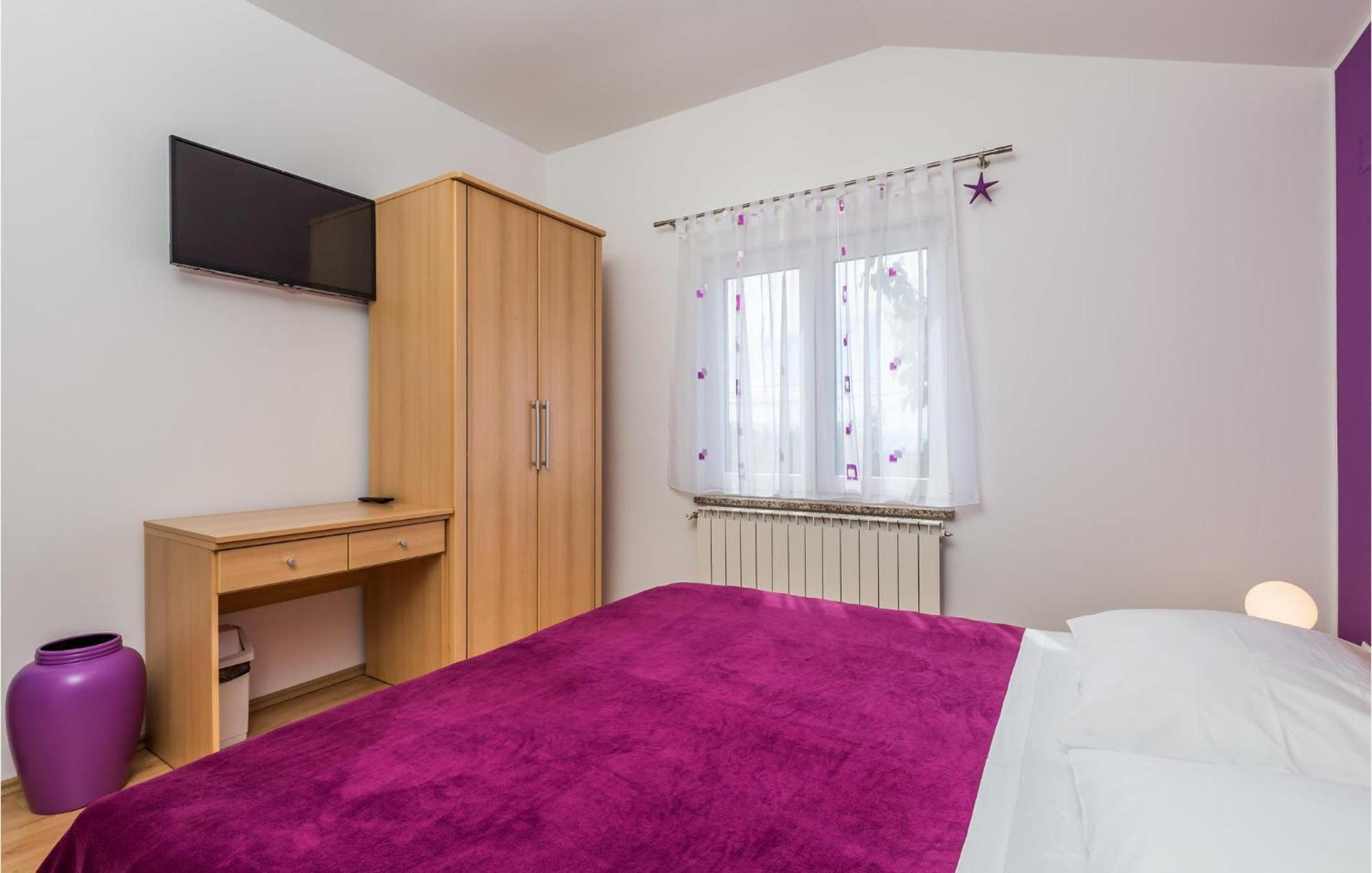 2 Bedroom Beautiful Apartment In Rukavac Rukavac  Exterior photo